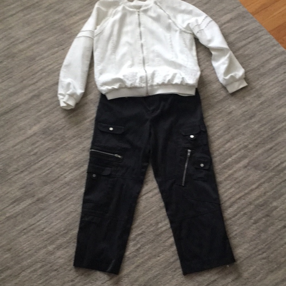 Cache Black Capris - image 1